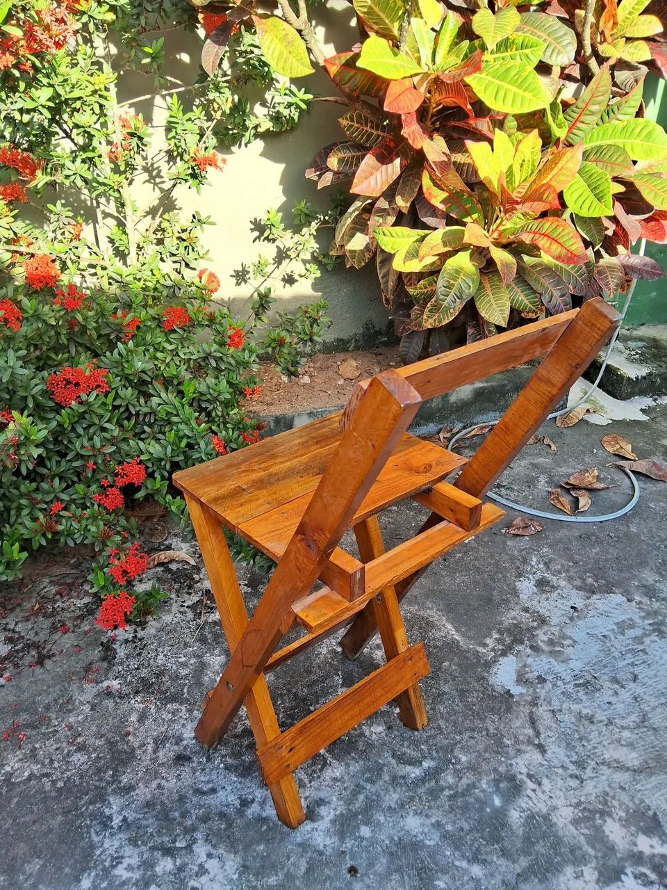 Cadeira madeira de palete dobrável  - Foto 4