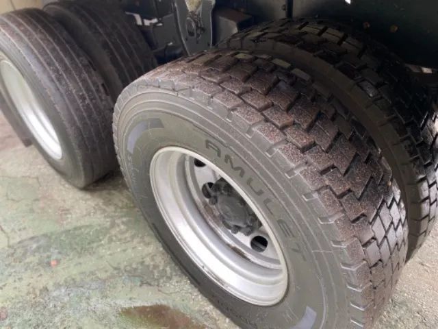 Iveco 230e24 - Foto 5