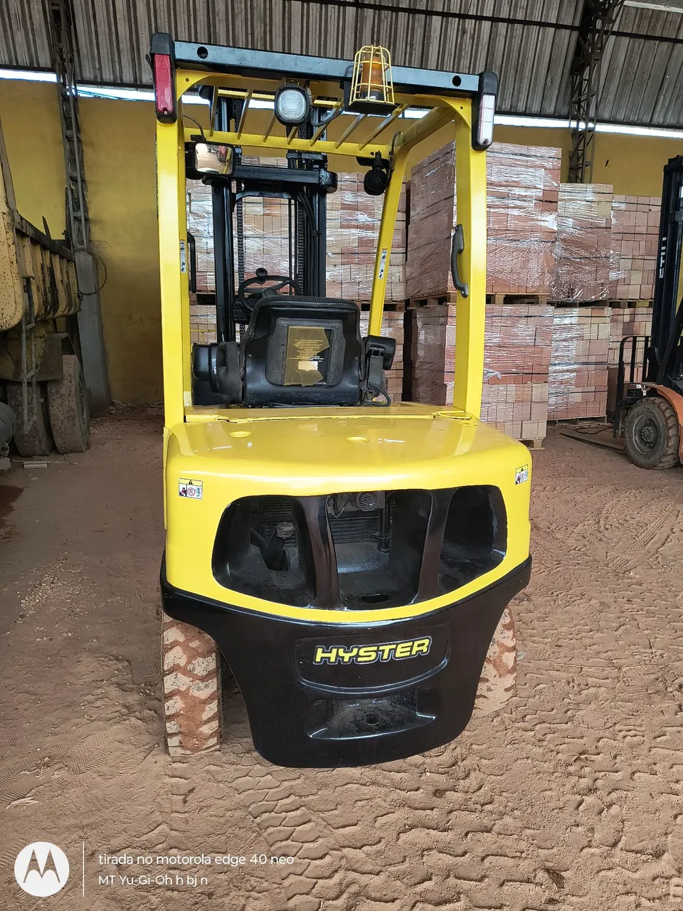 Empilhadeira Hyster -60 ( 3 tonelada )Semi Nova