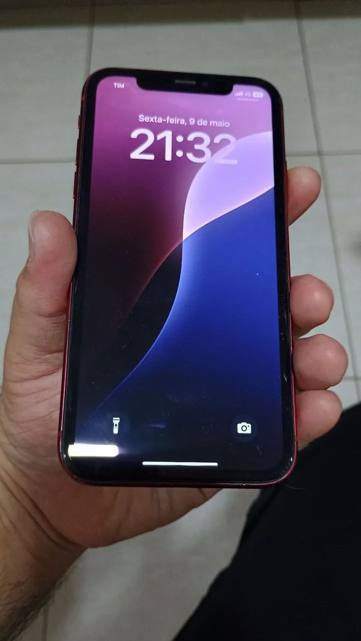 iPhone 11 64GB Red - Foto 3