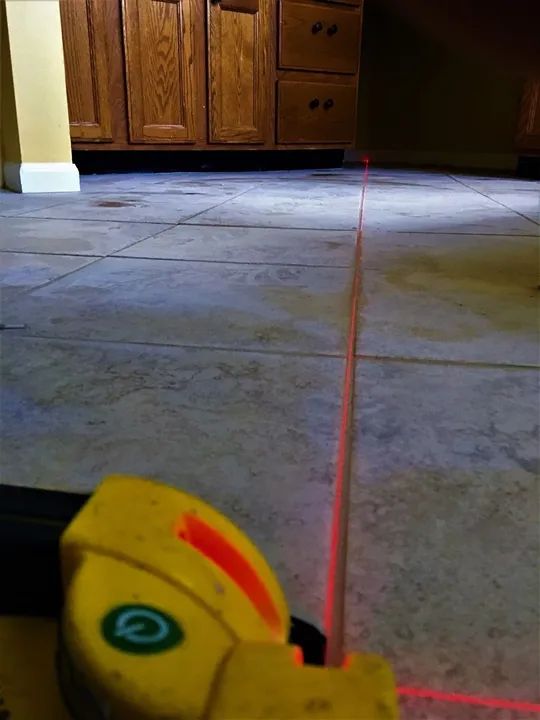 Nível a laser Dewalt profissional 4 meses uso  - Foto 5