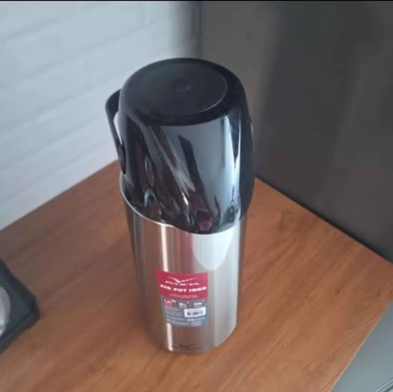 Garrafa Térmica Invicta Air Pot Inox 1,8L - Foto 4