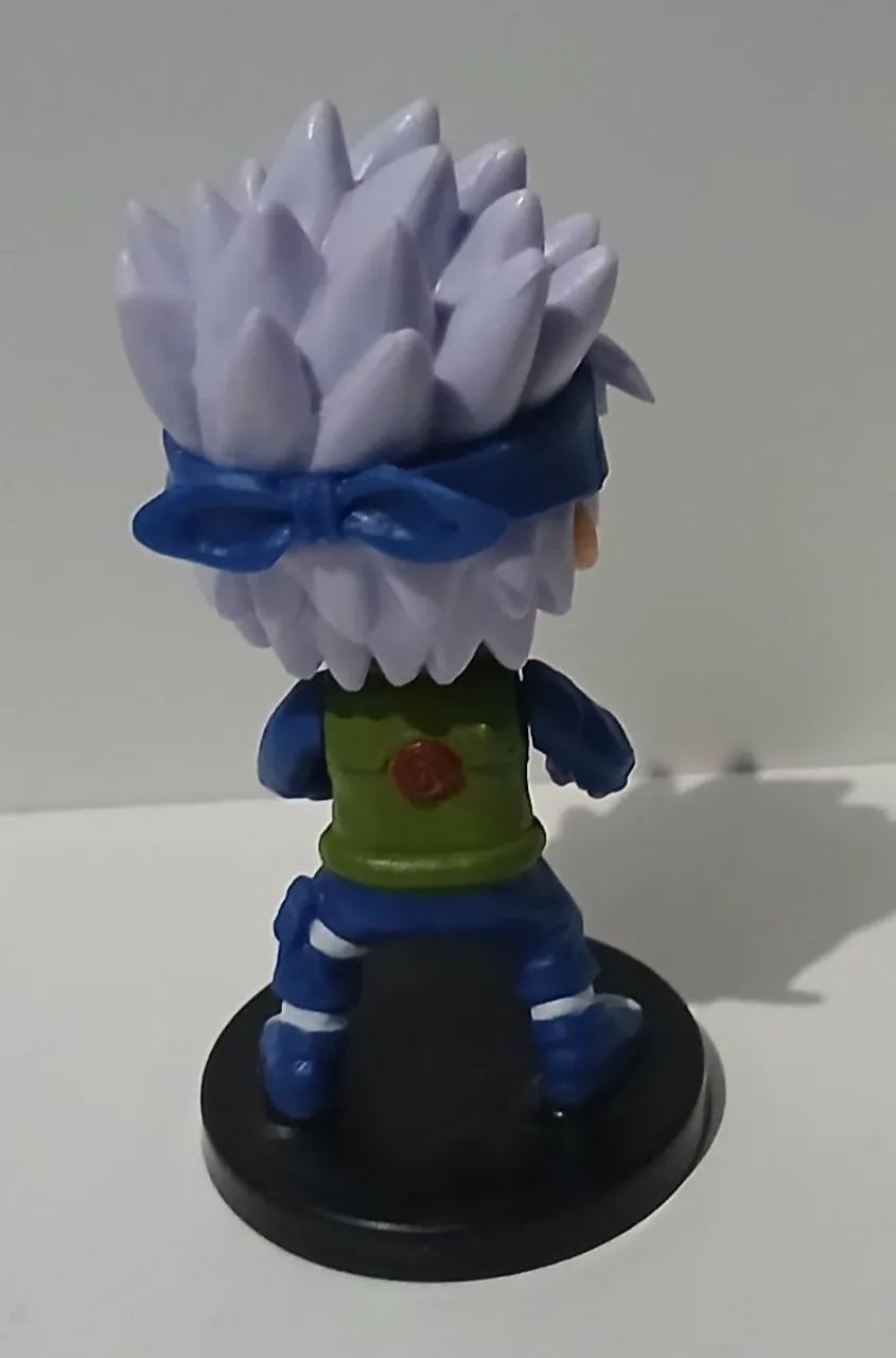 BONECO ACTION FIGURE MINIATURA NARUTO SHIPPUDEN KAKASHI COM DOIS SHARINGANS GUERRA - Foto 2