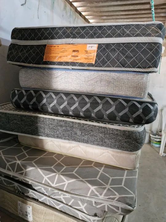 Cama Casal. + 10 colchão Solt.. OPORTUNIDADE - Foto 5