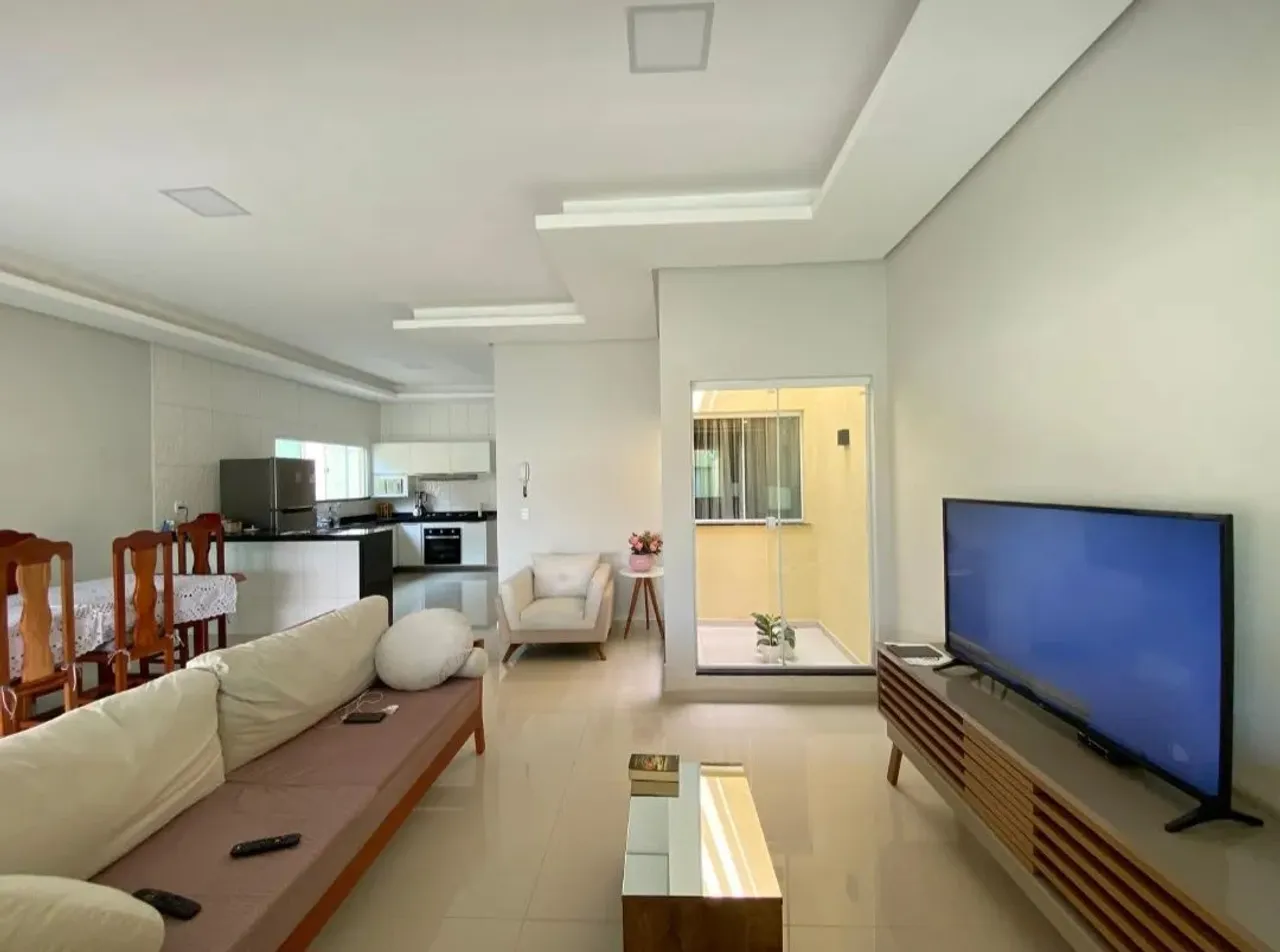 HL - Casa para venda com 248 metros quadrados com 4 quartos
