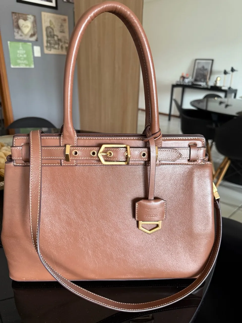 Bolsa Arezzo de couro na cor marrom em excelente estado