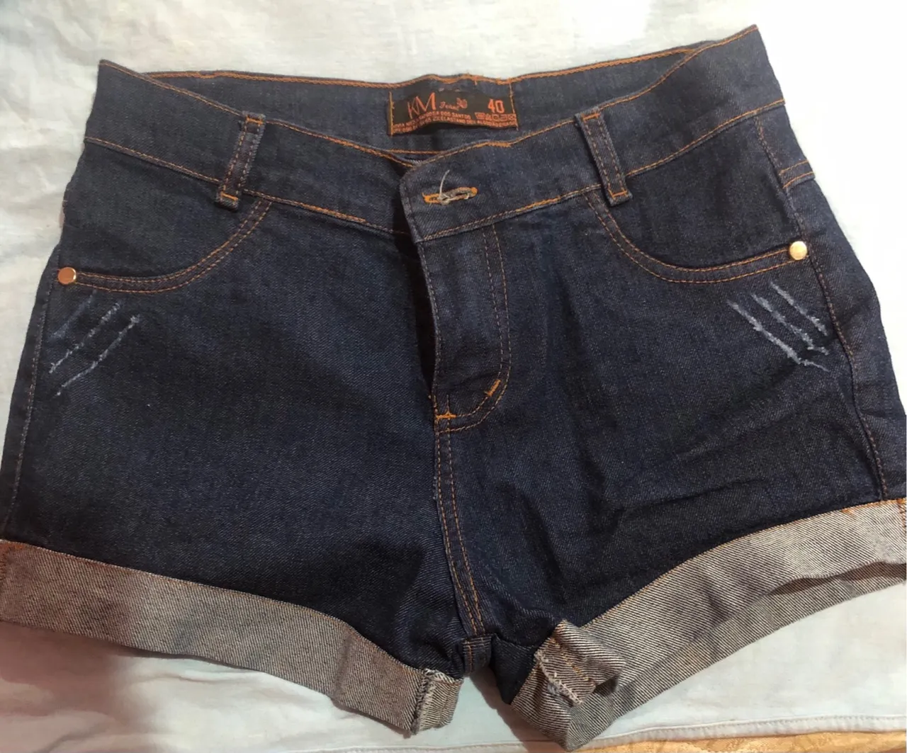 Vendo 4 shorts