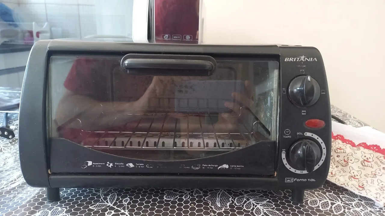 Forno Elétrico Britânia 10L