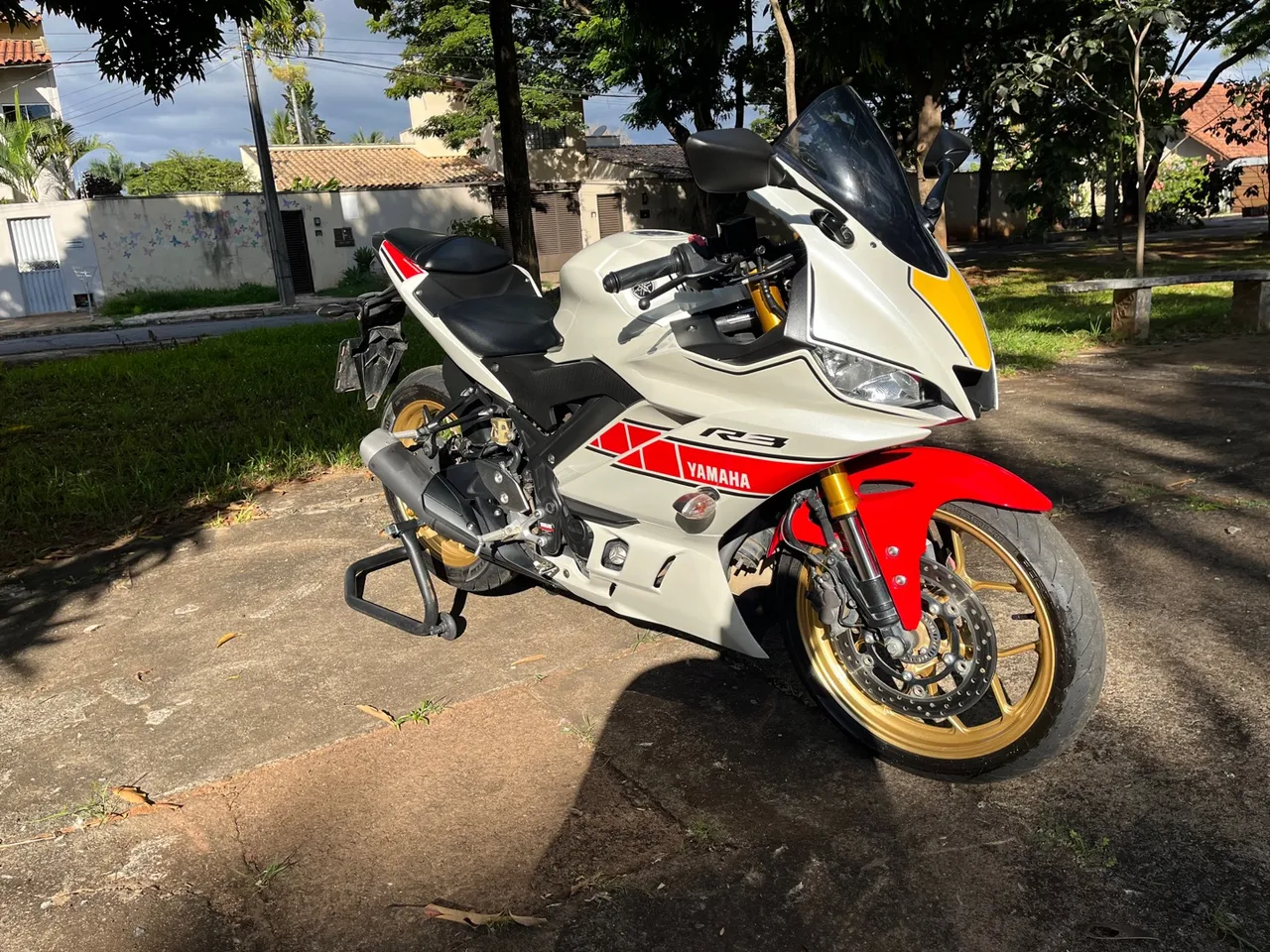 YAMAHA R3 2022/23 Edição 60 anos