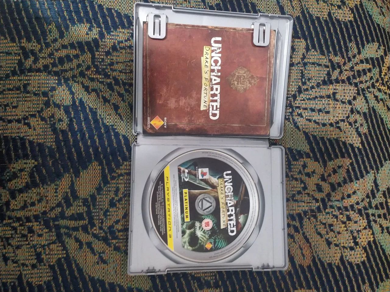 Jogo Playstation 3 - Uncharted: Drake's Fortune - Foto 2