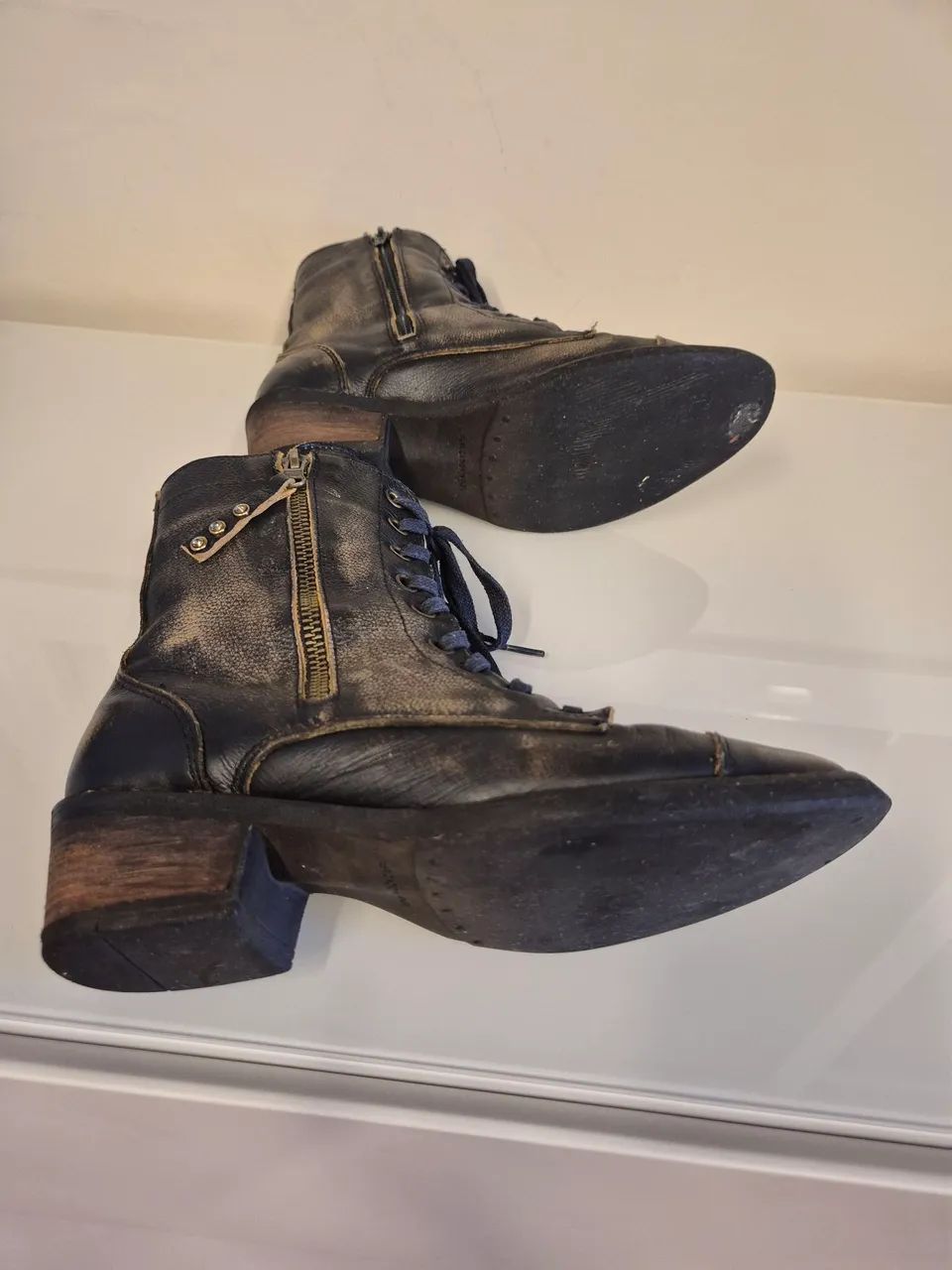 Botas de couro pretas - Foto 4