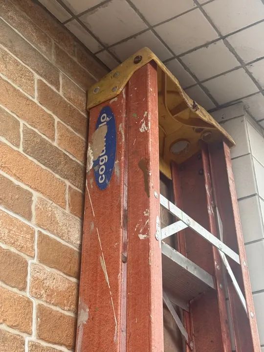 Escada de fibra/aluminio de 8 Degraus - Foto 4