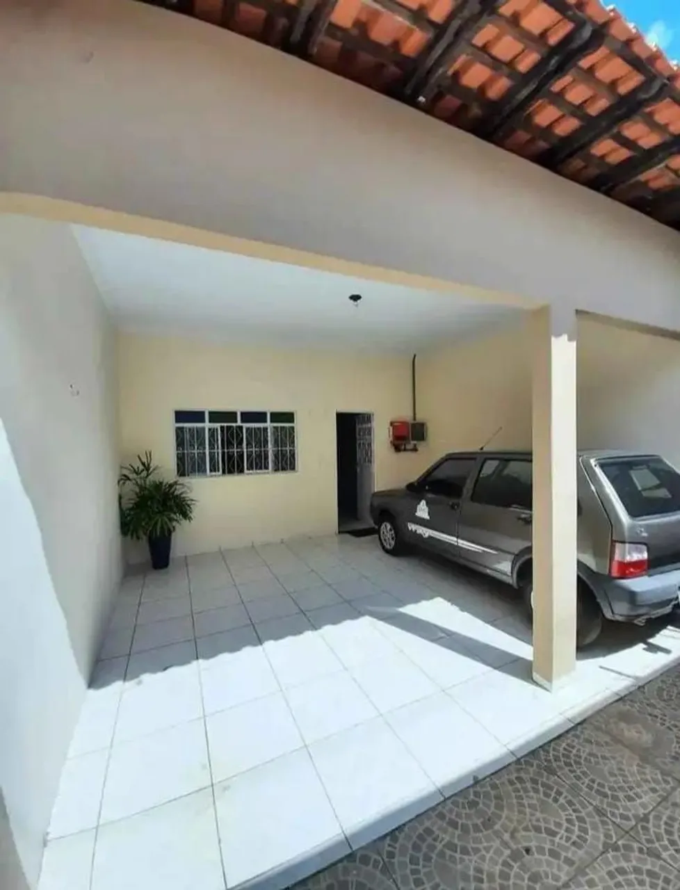 Vendo casa no Castanheira bem localizada G.E