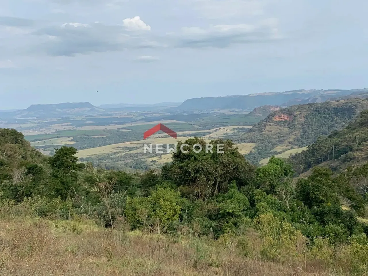 Sítio em Pardinho - Centro - Pardinho/SP