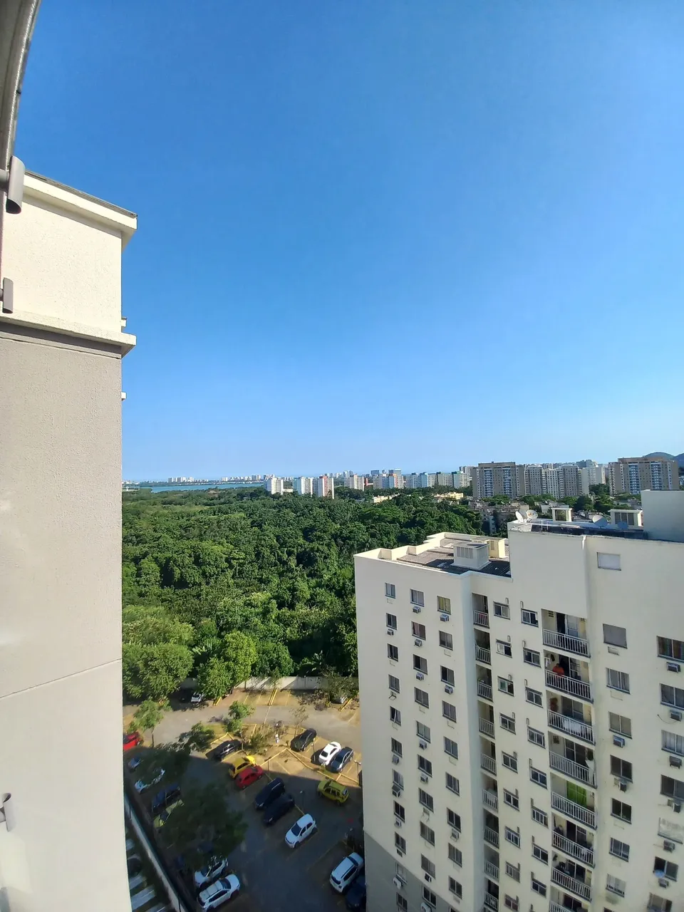 Apartamento à venda na Estrada dos Bandeirantes, Jacarepaguá, Rio de Janeiro - RJ