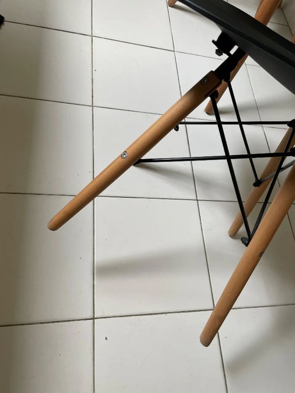 Mesa de jantar + 2 cadeiras64297637124225123