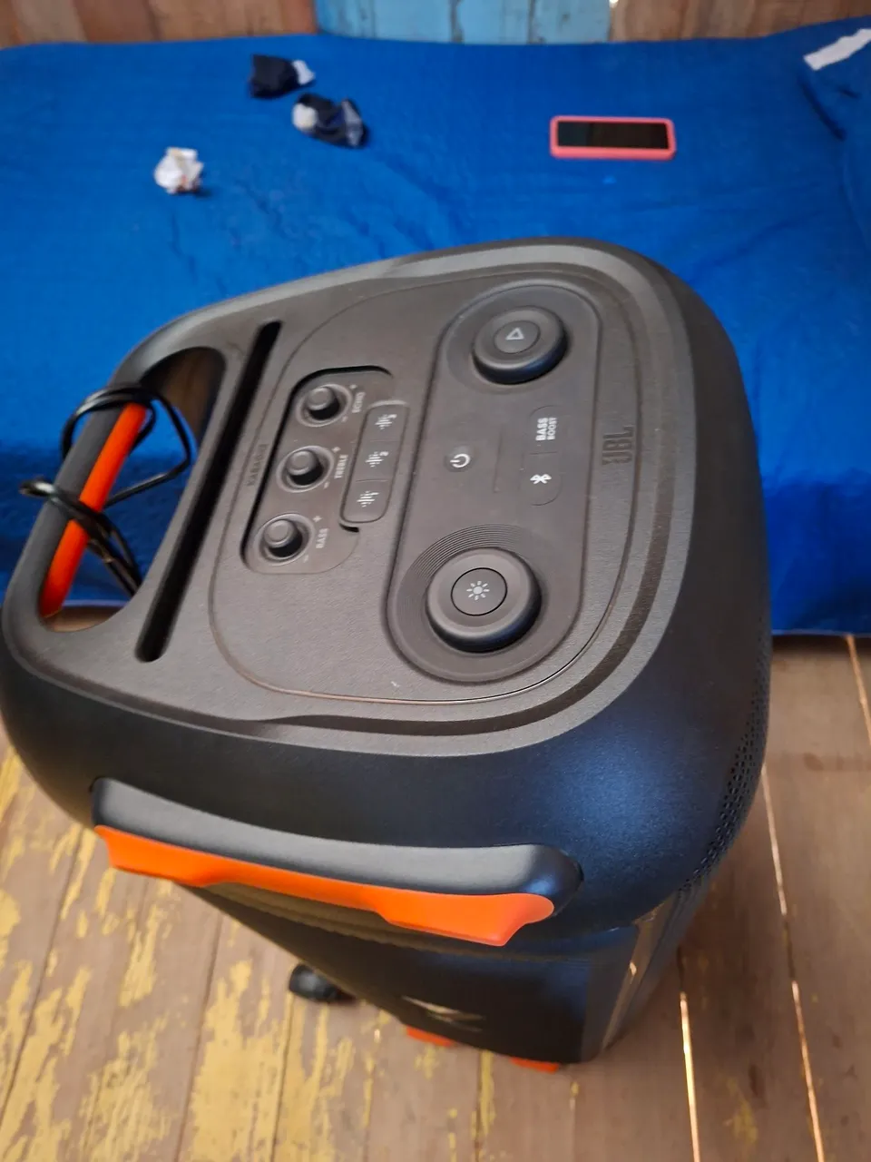 JBL Partybox - Som Potente e Portátil