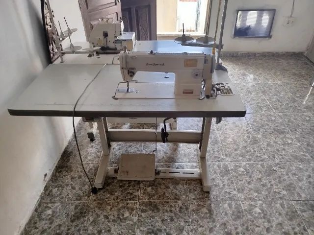 Máquinas de costura indústrias 