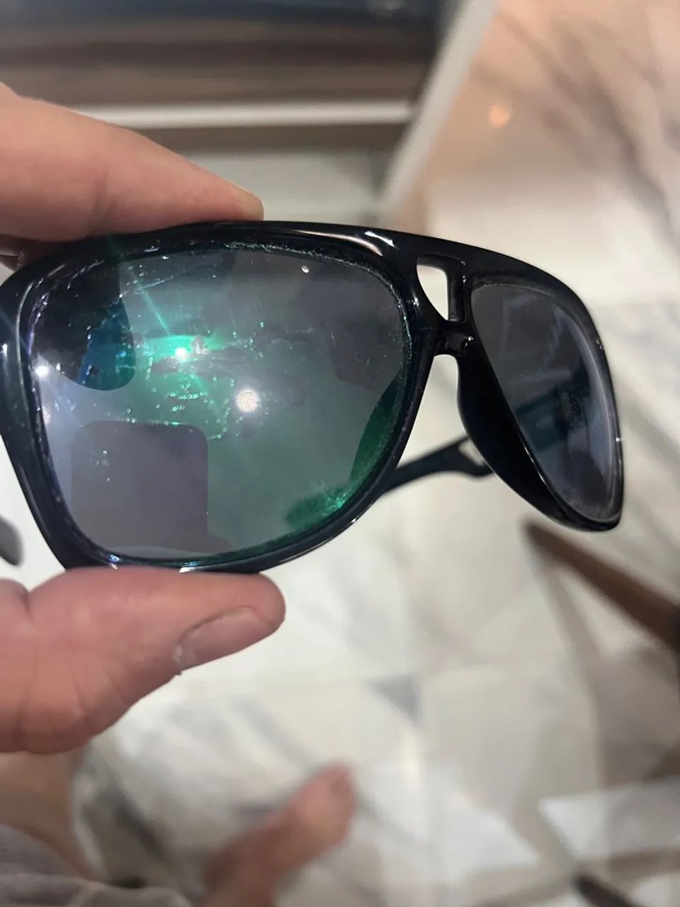 Óculos de Sol Clássico - Estilo e Proteção - Foto 4