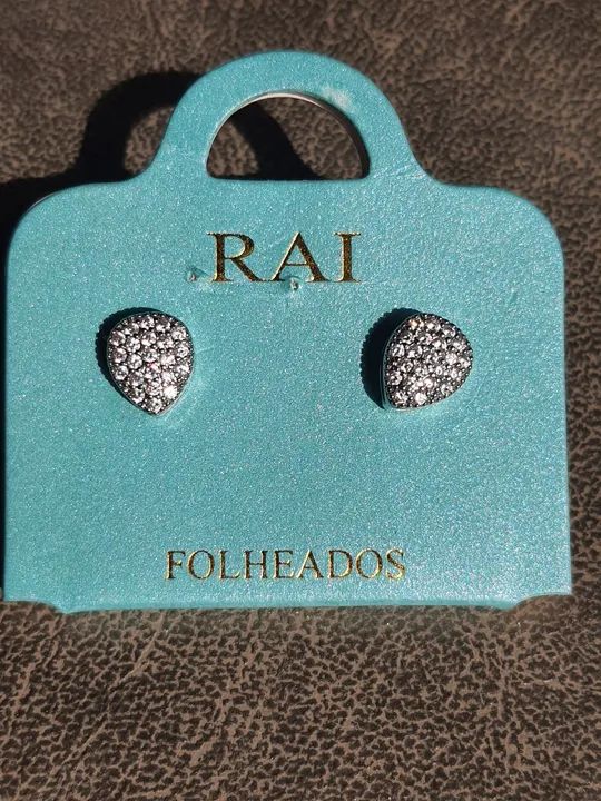 Brinco pedras zirconia.  - Foto 2