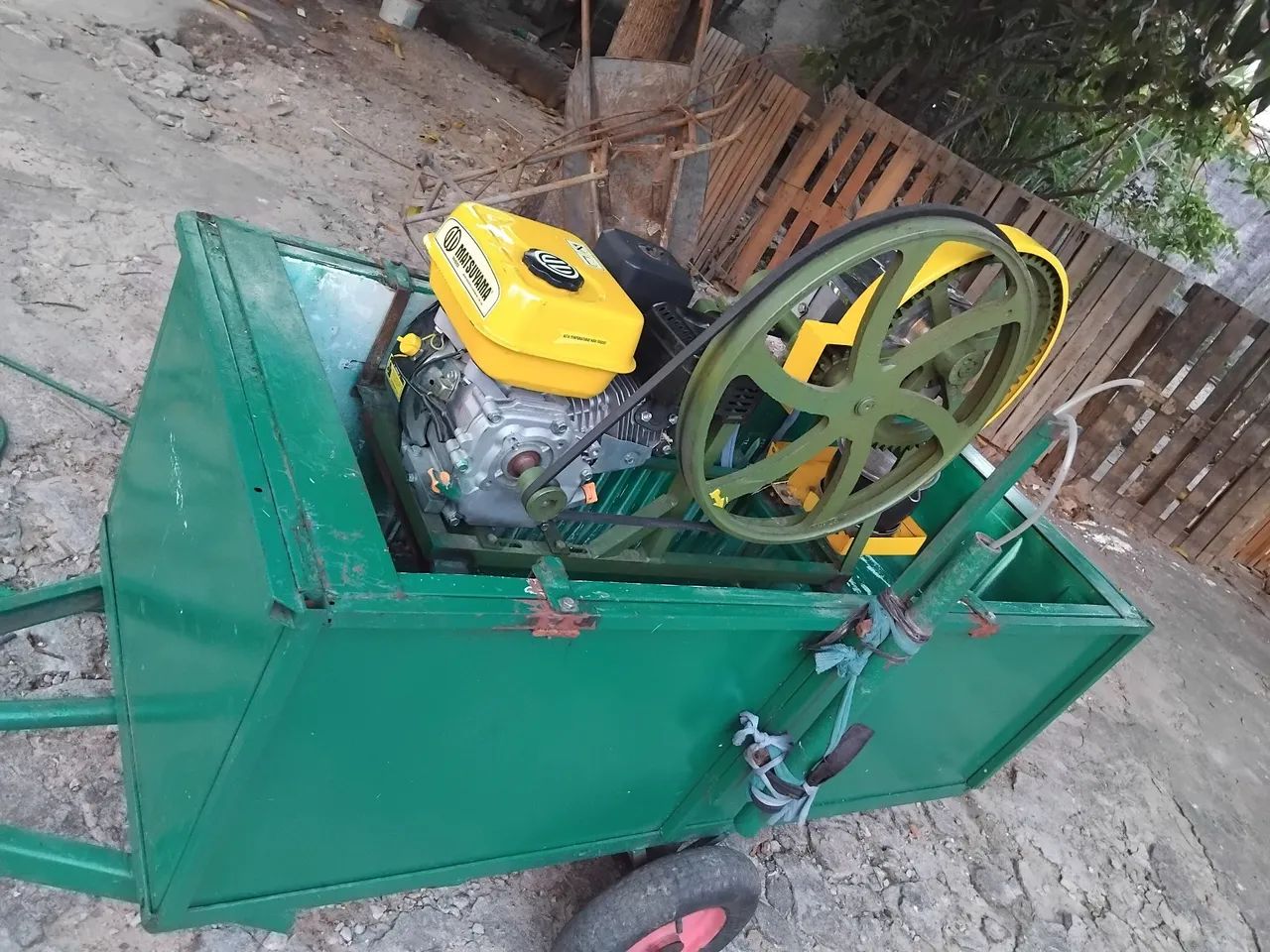 Engenhoca 64303758252033123