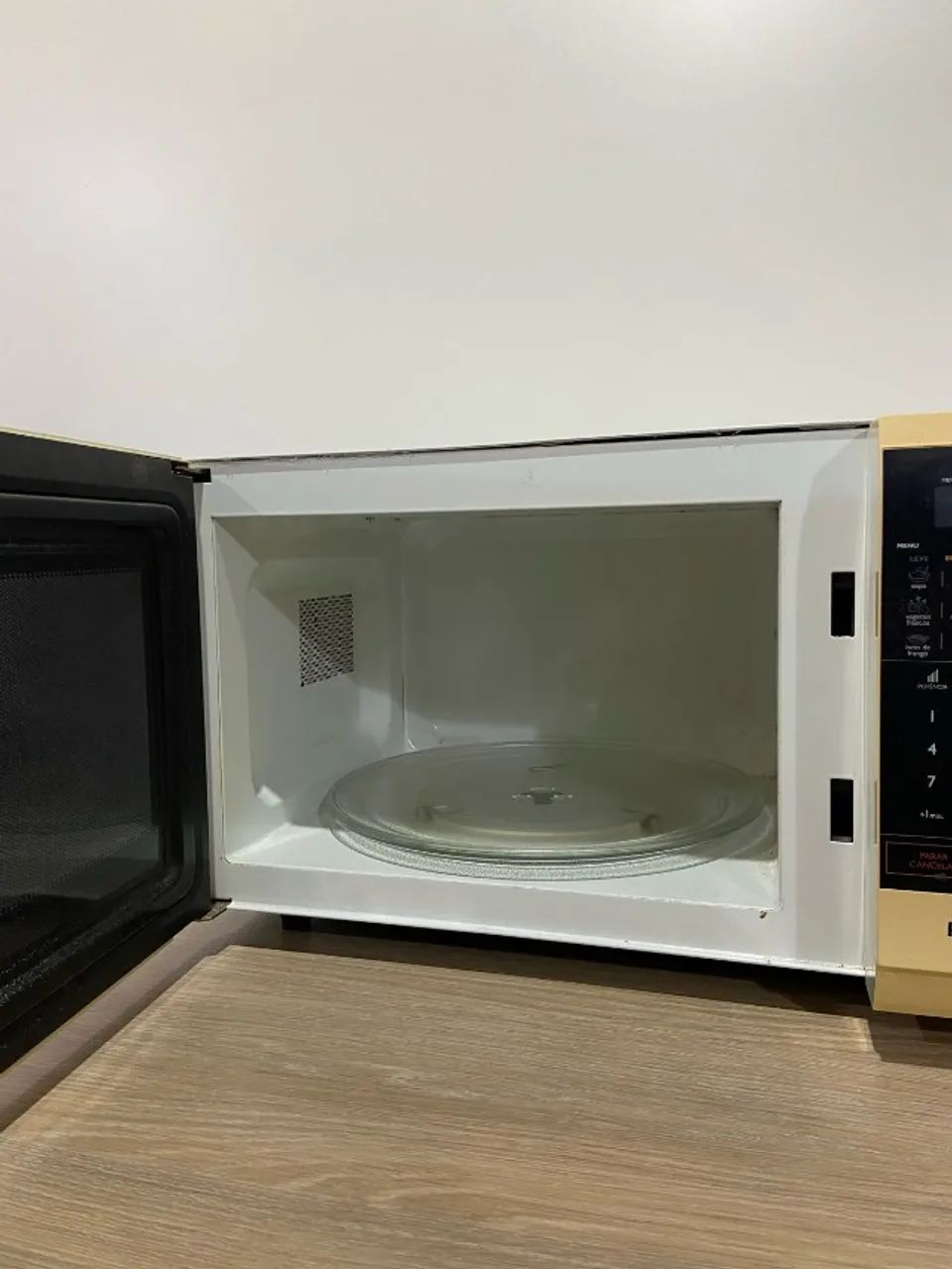 Microondas panasonic perfect, em bom estado. - Foto 2