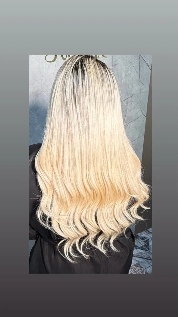 Aplicação e manutenção de mega Hair