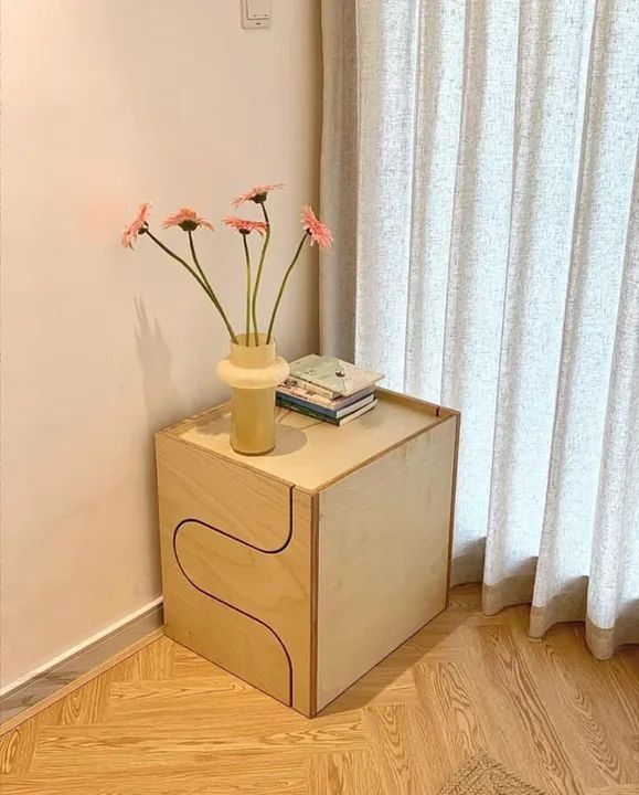 Mesa Cubo e Cadeira Infantil em Madeira  - Foto 3