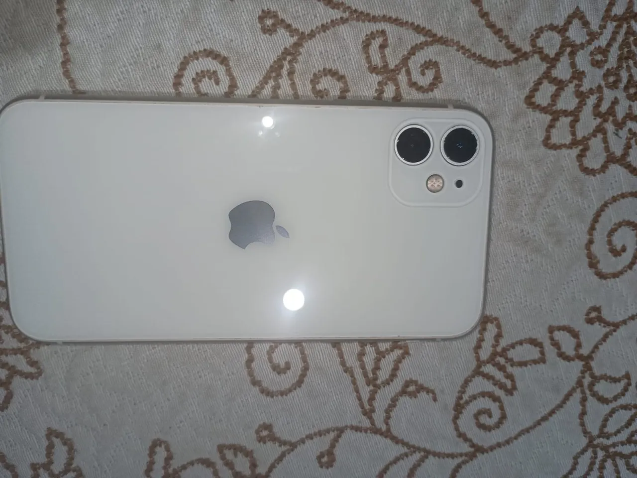 Iphone 11 ,128 gb extra