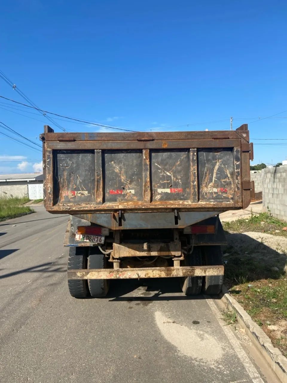 Caminhão caçamba 1316 motor 366 - Foto 4