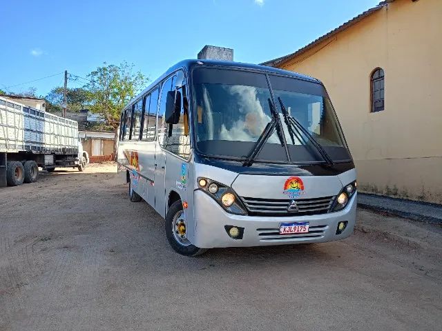 Micro ônibus Comil pia2008 - 2009 R$130.000 - Foto 4