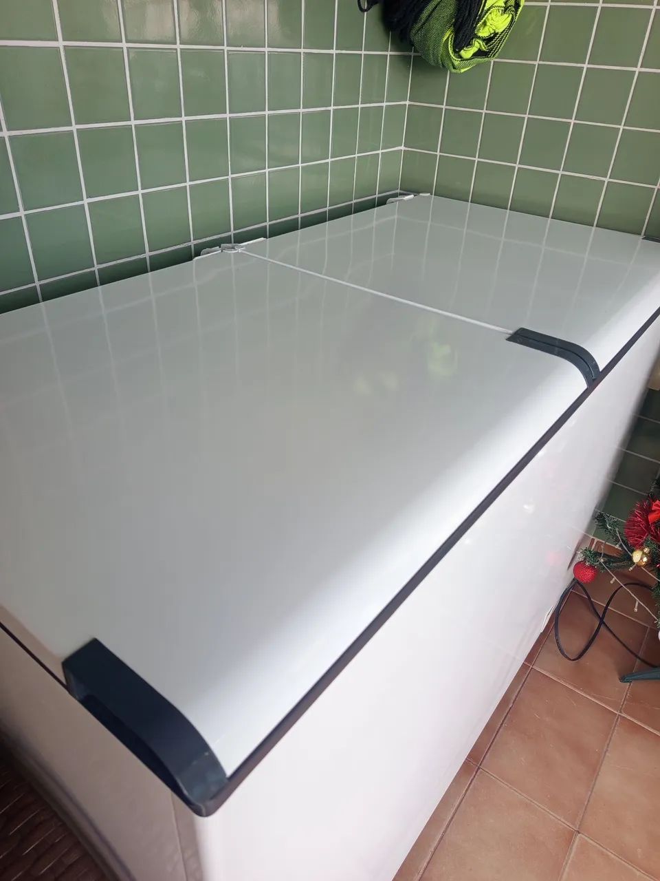 Vendo um freezer horizontal da Engefrio valor 3.800