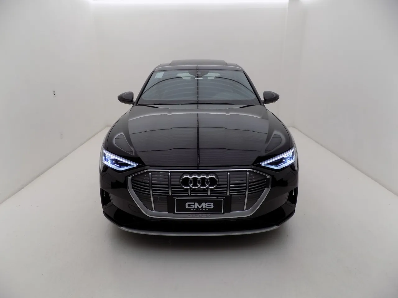 Audi E tron particular impecável