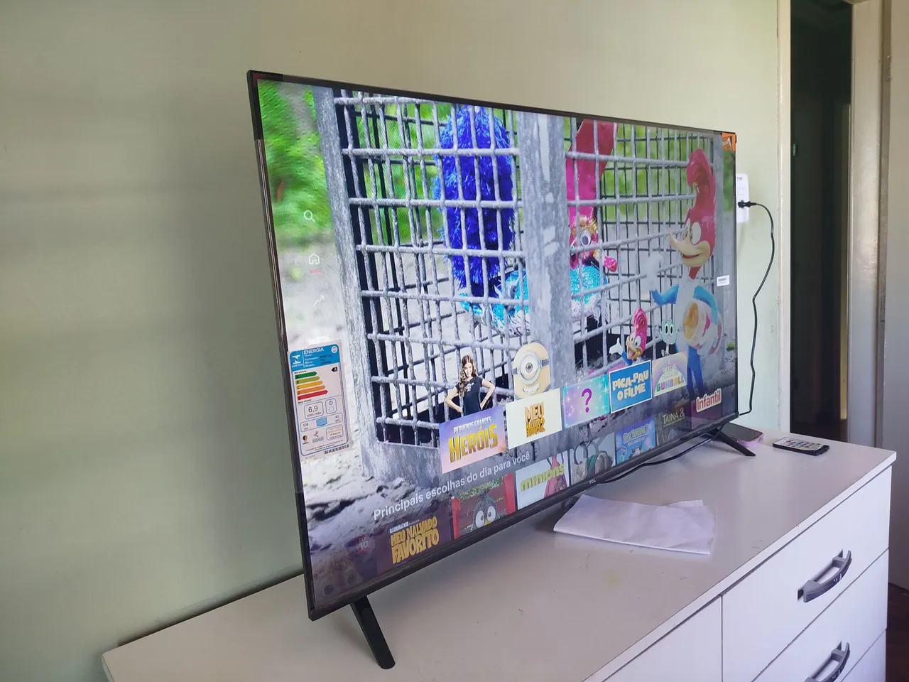 Tv smart TCL Android 43 polegada está na garantia