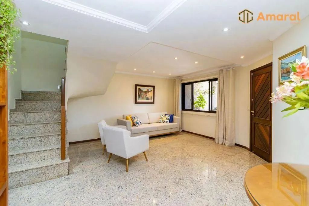 Sobrado com 3 dormitórios à venda, 330 m² por R$ 1.495.000,00 - Agua Verde - Curitiba/PR - Foto 2