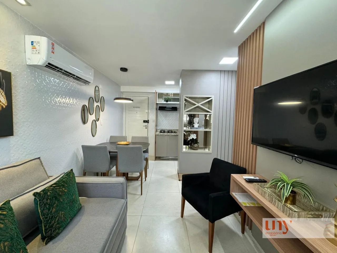 Apartamento com 2 quartos porteira fechada na beira mar do Cabo Branco