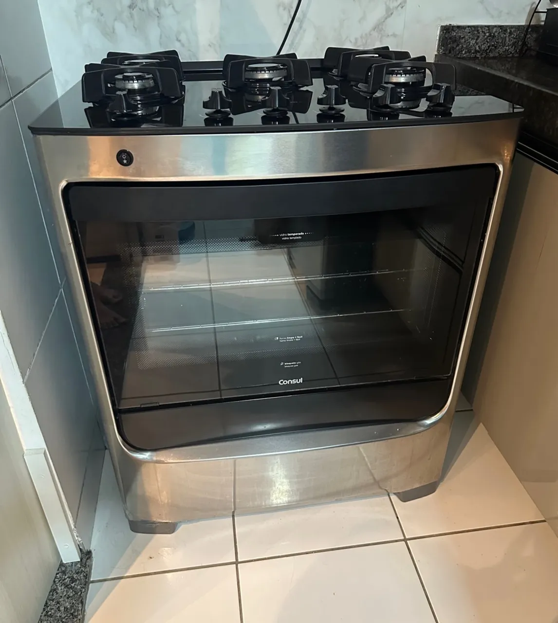 Vendo Fogão Cônsul 5 bocas com forno