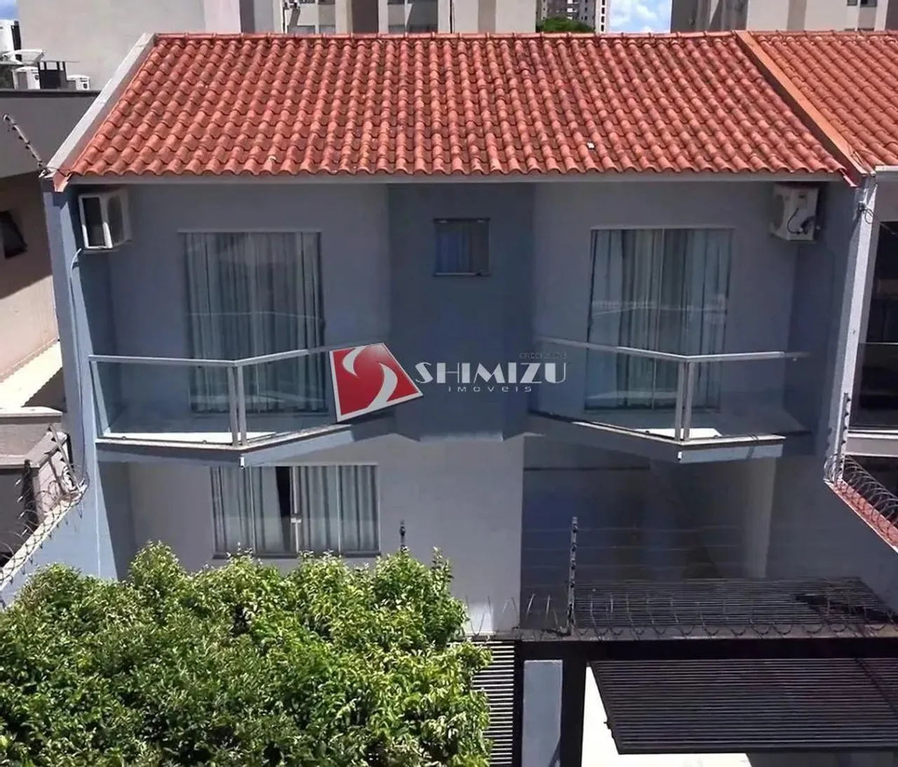 Sobrado à venda em Maringá, Vila Bosque, com 3 quartos, com 193 m²