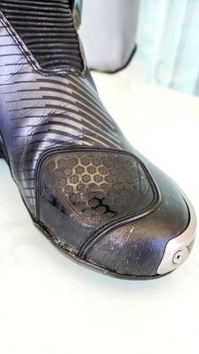 Botas Dainese Torque RS Out preta TAM 44 EUR = 42 BRA - Foto 12