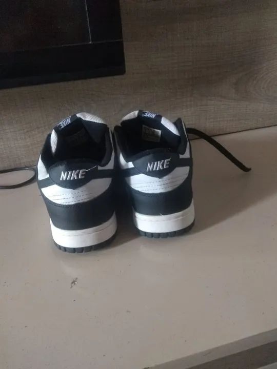 Tênis Nike Dunk Low Preto e Branco - Foto 3