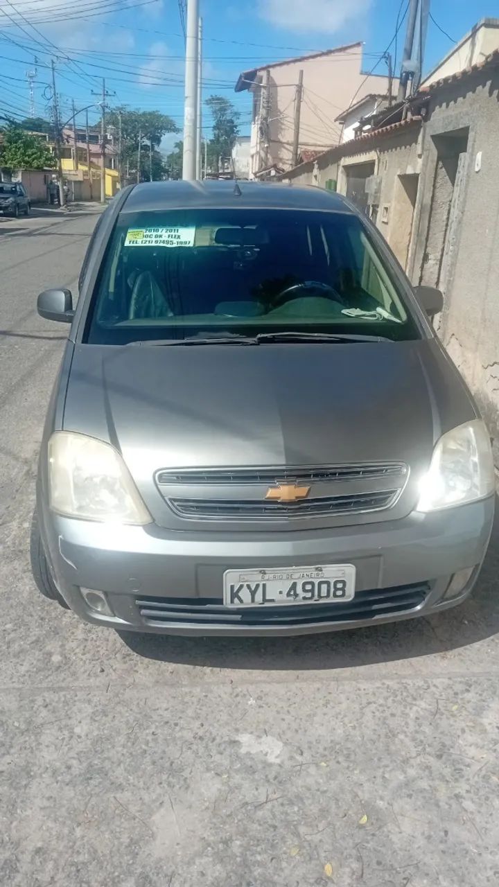 Meriva 2010e11 todo em dia pouca coisa a fazer 