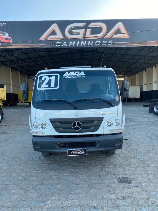 M/ Benz Accelo 815 Ano 2021 - Foto 2