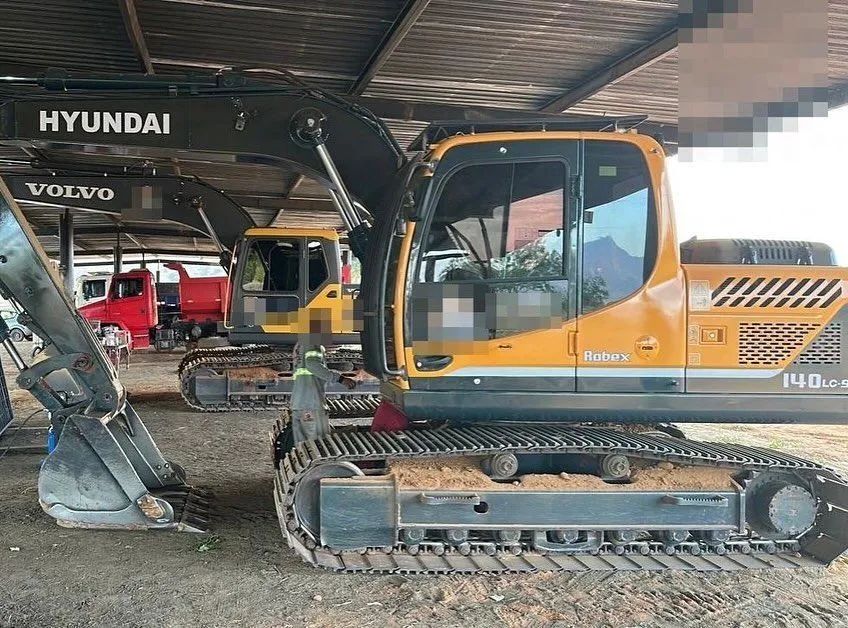 Escavadeira 64313861668099120