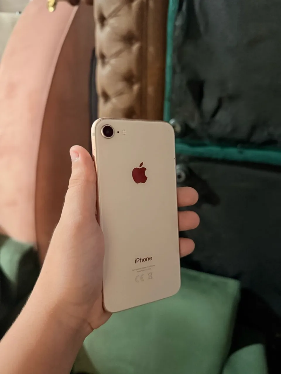 Vende-se iPhone 8 !