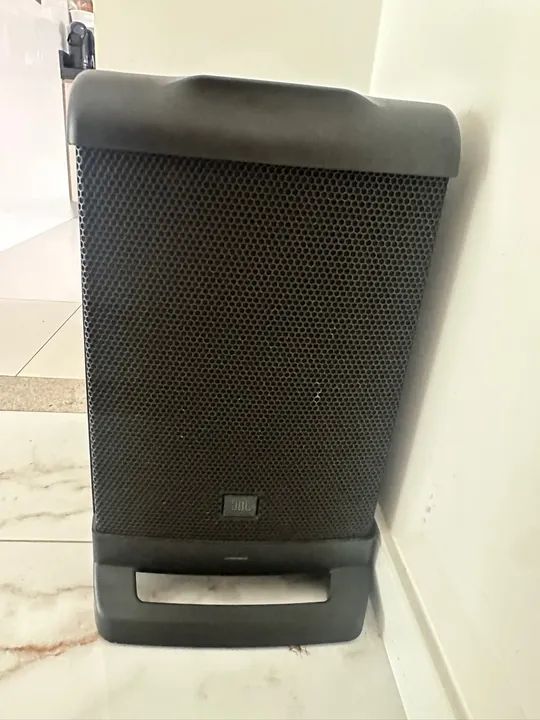 JBL Eon One Powered Speaker Tower415986140107264003