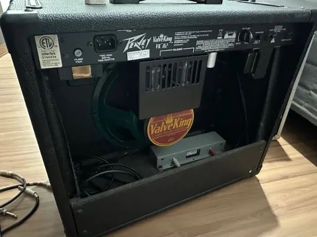 Amplificador Peavey Valveking - Foto 3