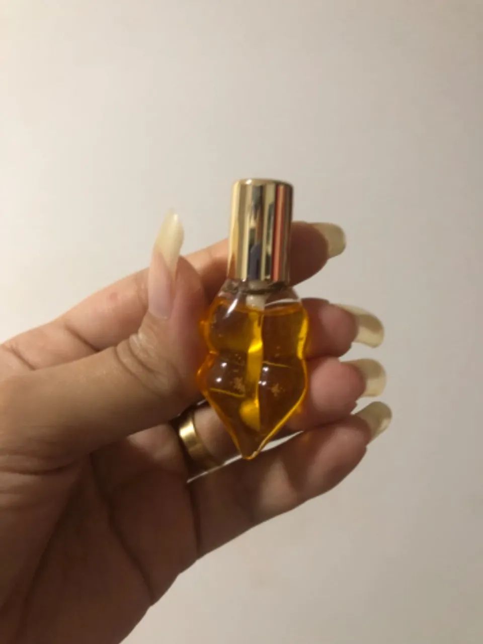 Dois KISS BEAUTY Óleo Labial - aumenta os lábios  - Foto 3