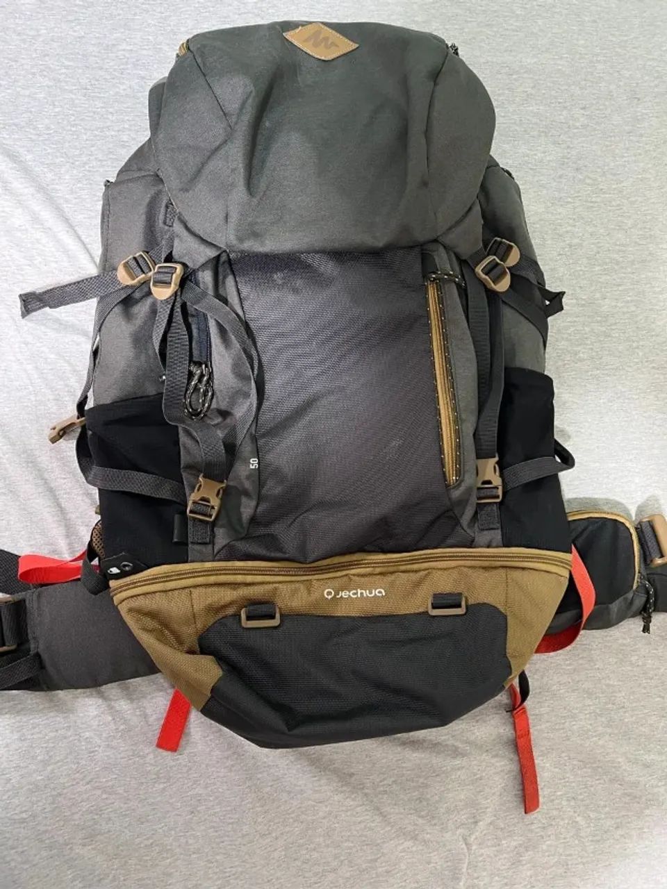 MOCHILA TREKING 50L