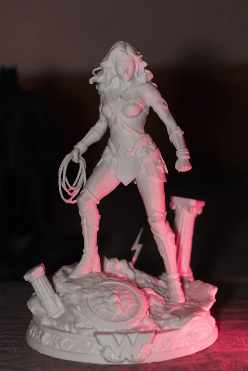 Action figure mulher maravilha 