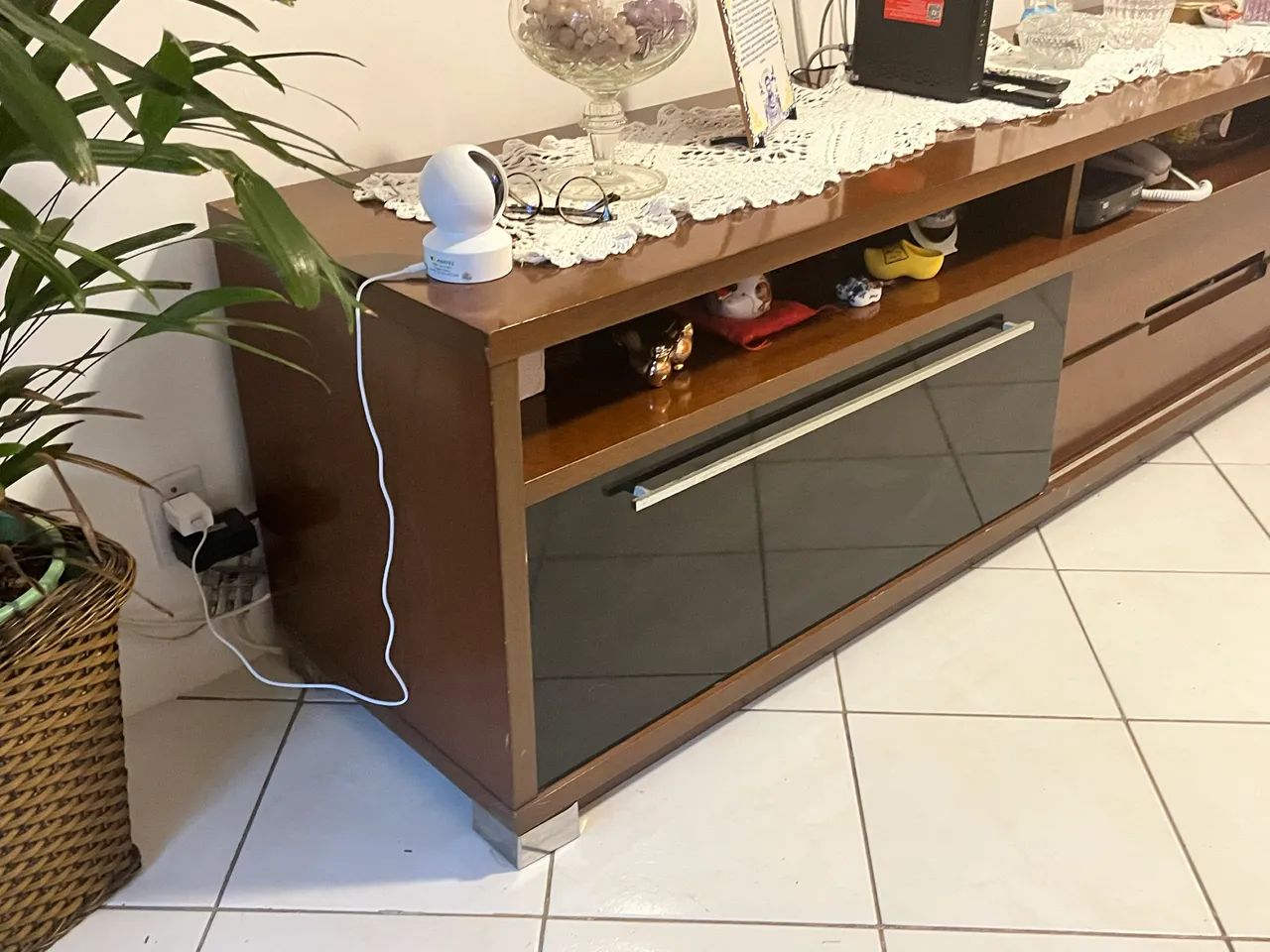 Rack de sala - Madeira de verdade.  - Foto 2